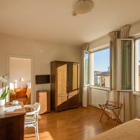 La Pace Hotel Pontedera