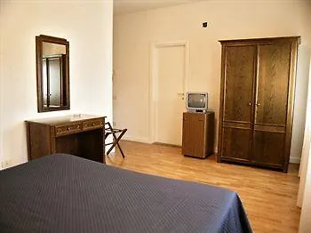 La Pace Hotel Pontedera