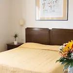 拉佩斯酒店 3* 蓬泰代拉