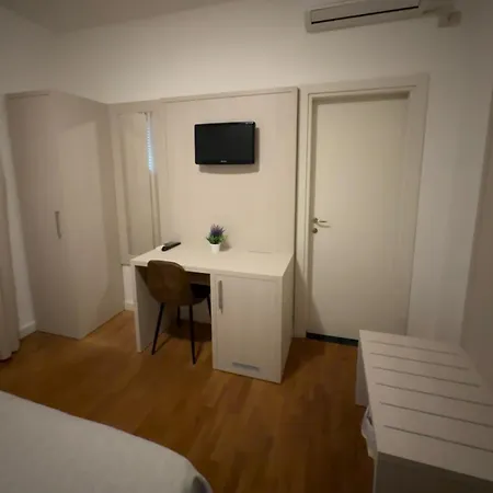 La Pace 3* Понтедера