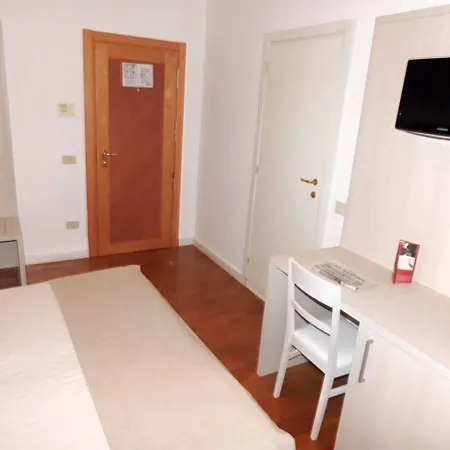 La Pace Pontedera