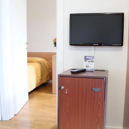 ホテル La Pace ポンテデーラ